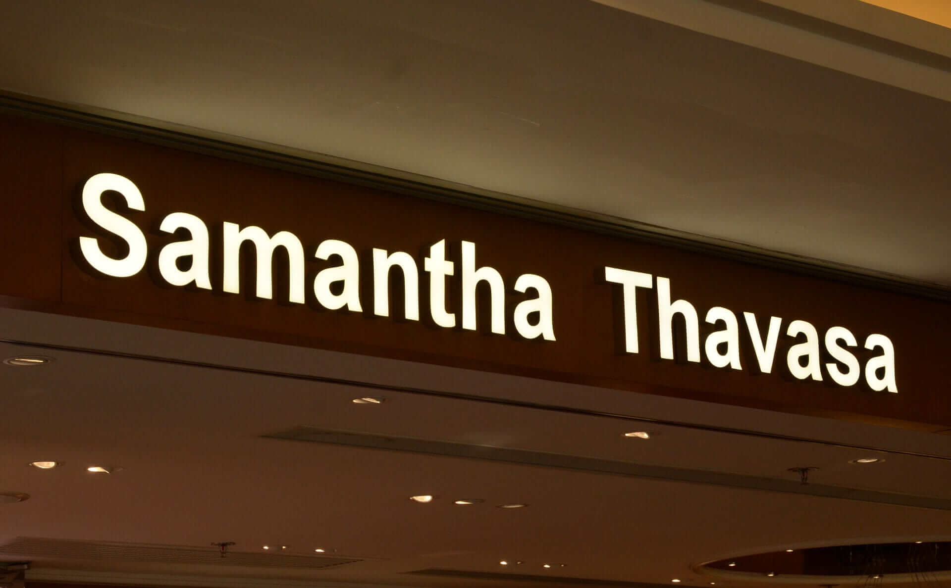 acrylic-front-lit-channel-letters-signs