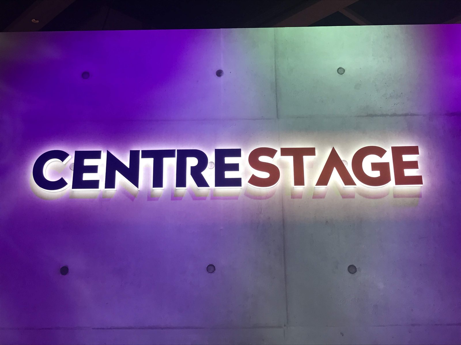 LED & Illuminated Signage
