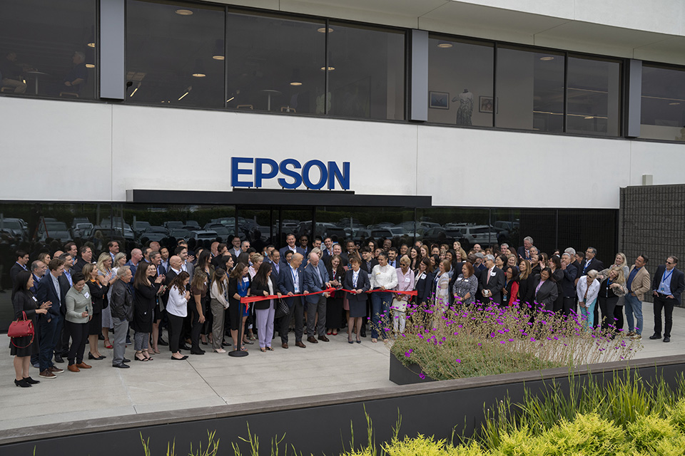 Epson’s Cutting-Edge Headquarters: A Hub of Innovation, Sustainability, and Community Engagement缩略图