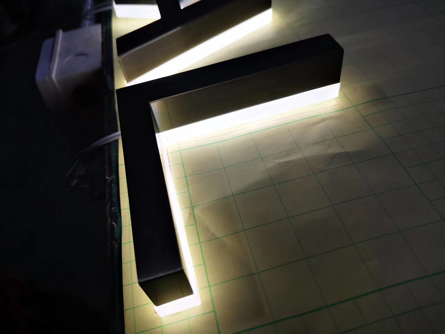 Backlit LED Signs with Brushed and Electroplated Bronze Stainless Steel Finish插图2
