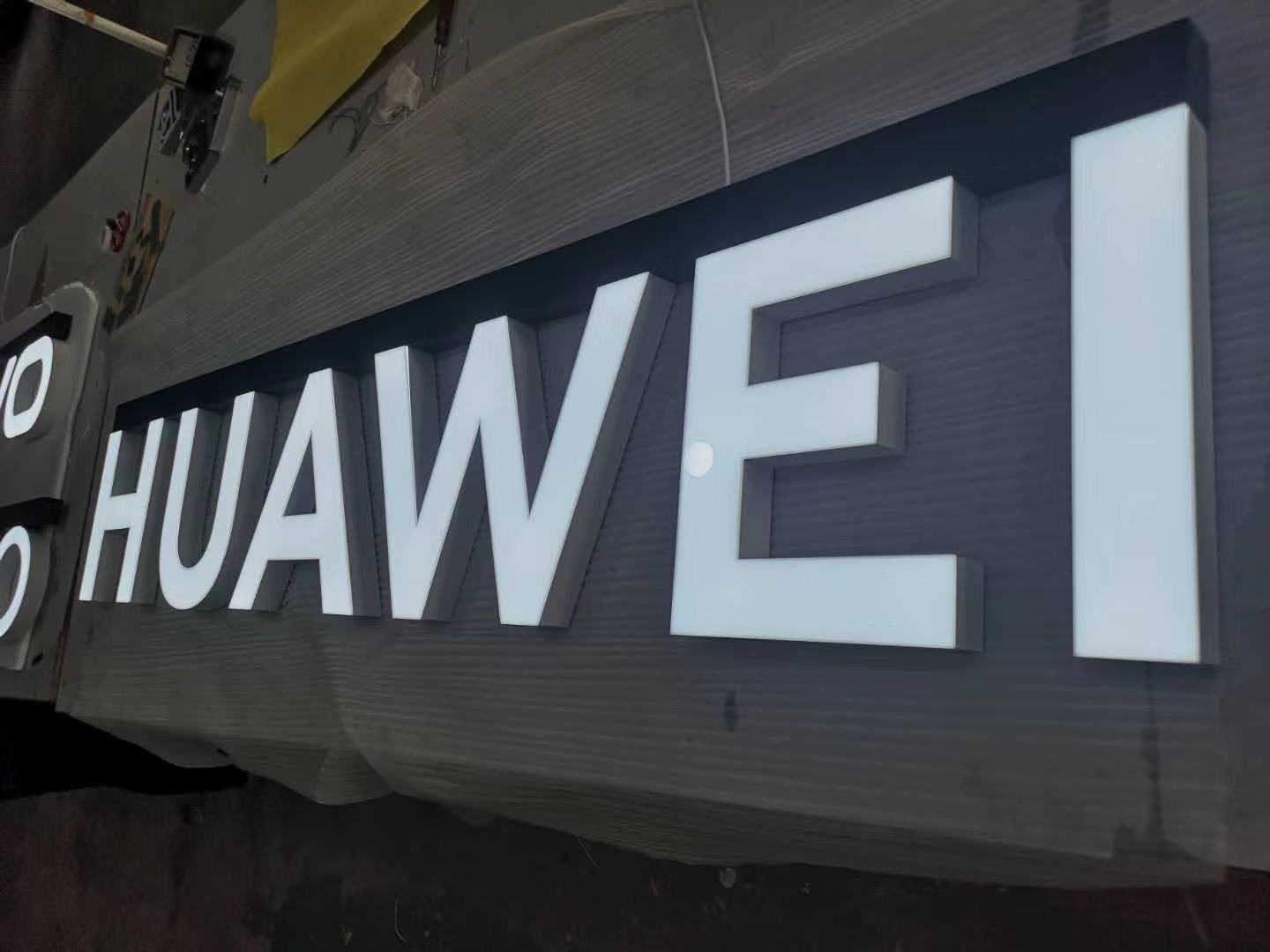 Premium Fabricated Face Lit Letters by ACPSIGNS: Durable, Elegant & Professionally Crafted插图